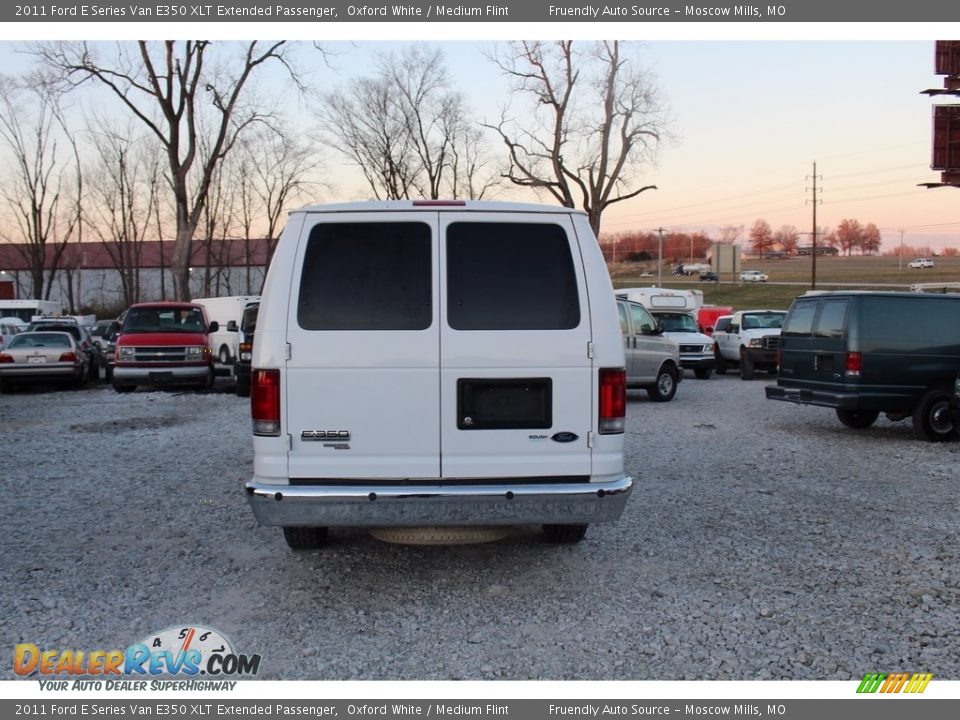 2011 Ford E Series Van E350 XLT Extended Passenger Oxford White / Medium Flint Photo #22