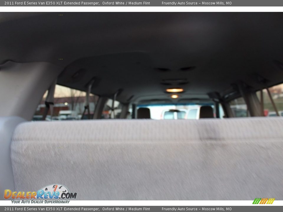 2011 Ford E Series Van E350 XLT Extended Passenger Oxford White / Medium Flint Photo #25