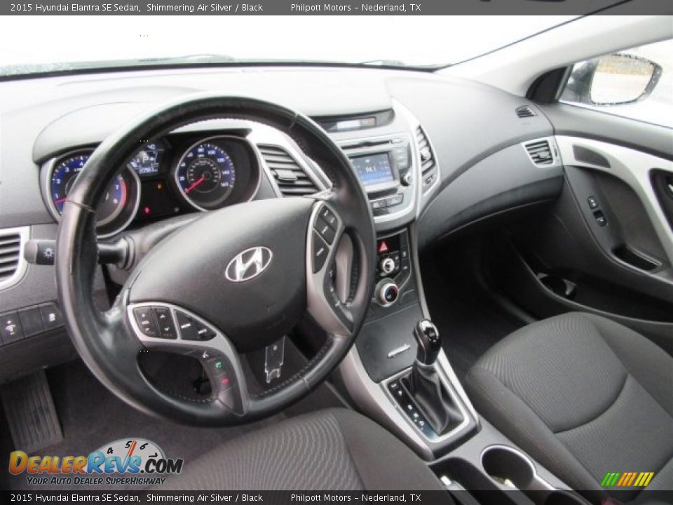 2015 Hyundai Elantra SE Sedan Shimmering Air Silver / Black Photo #16