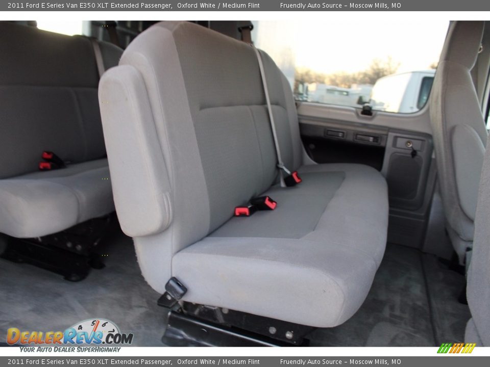 2011 Ford E Series Van E350 XLT Extended Passenger Oxford White / Medium Flint Photo #32