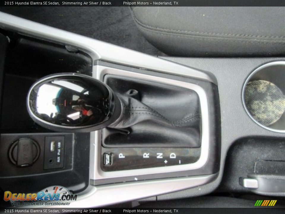 2015 Hyundai Elantra SE Sedan Shimmering Air Silver / Black Photo #28
