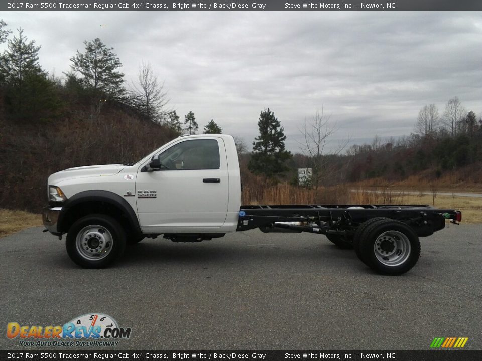 2017 Ram 5500 Tradesman Regular Cab 4x4 Chassis Bright White / Black/Diesel Gray Photo #8