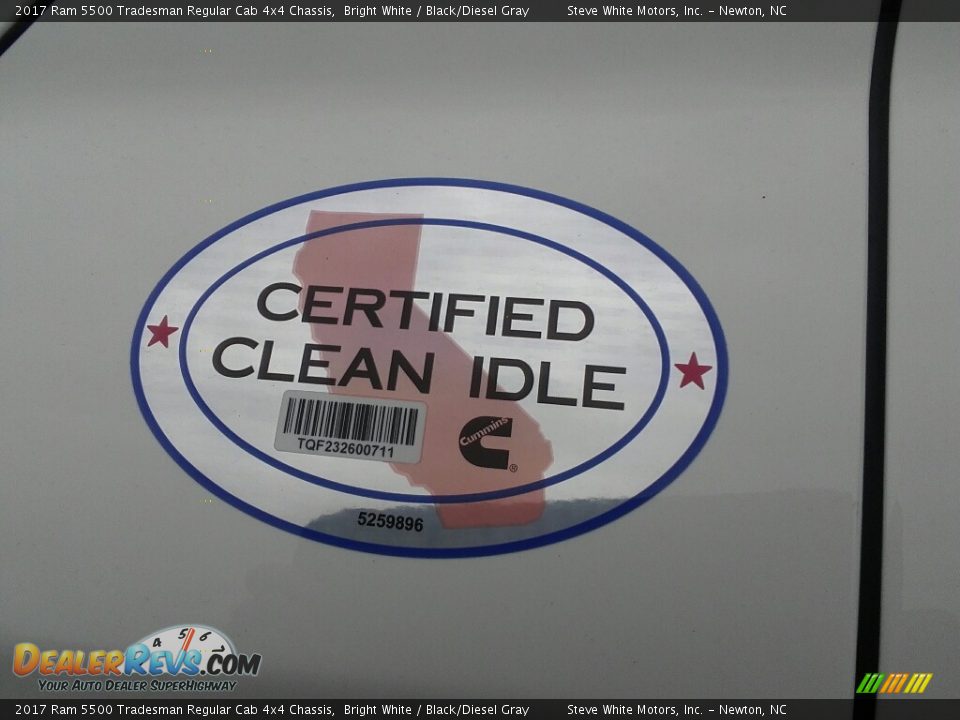 2017 Ram 5500 Tradesman Regular Cab 4x4 Chassis Bright White / Black/Diesel Gray Photo #9
