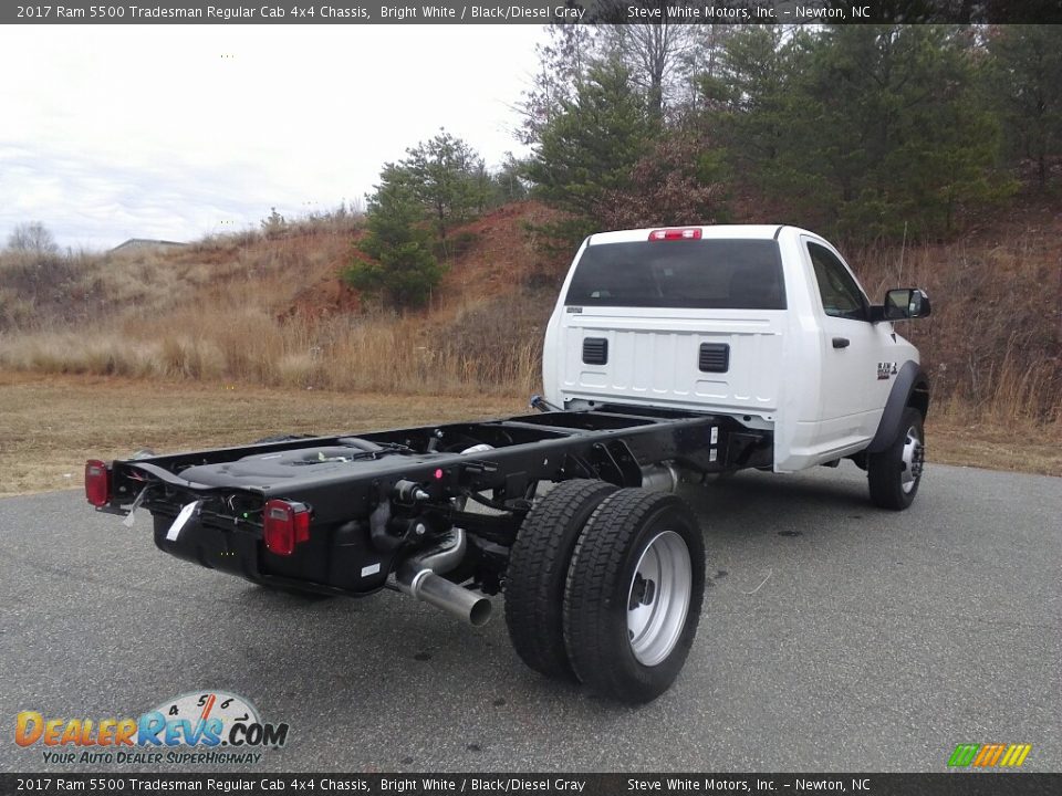 2017 Ram 5500 Tradesman Regular Cab 4x4 Chassis Bright White / Black/Diesel Gray Photo #14