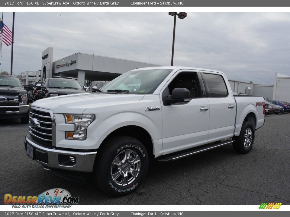 2017 Ford F150 XLT SuperCrew 4x4 Oxford White / Earth Gray Photo #3