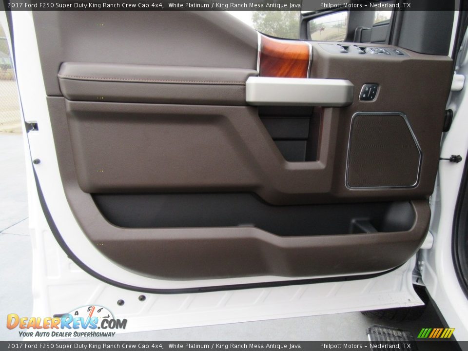 2017 Ford F250 Super Duty King Ranch Crew Cab 4x4 White Platinum / King Ranch Mesa Antique Java Photo #19
