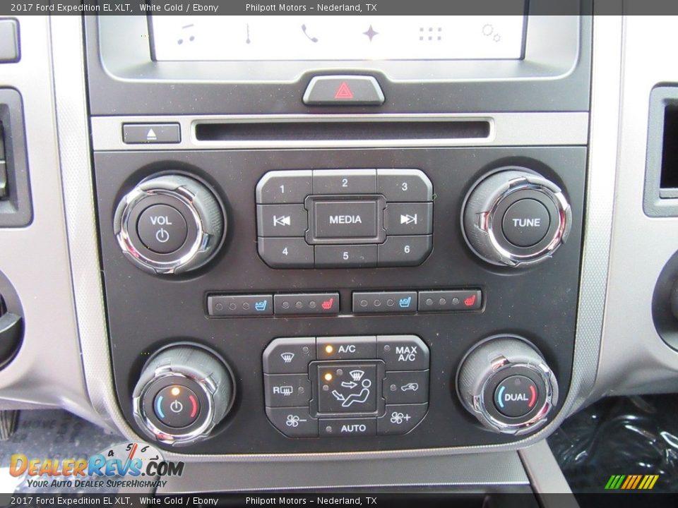 Controls of 2017 Ford Expedition EL XLT Photo #31