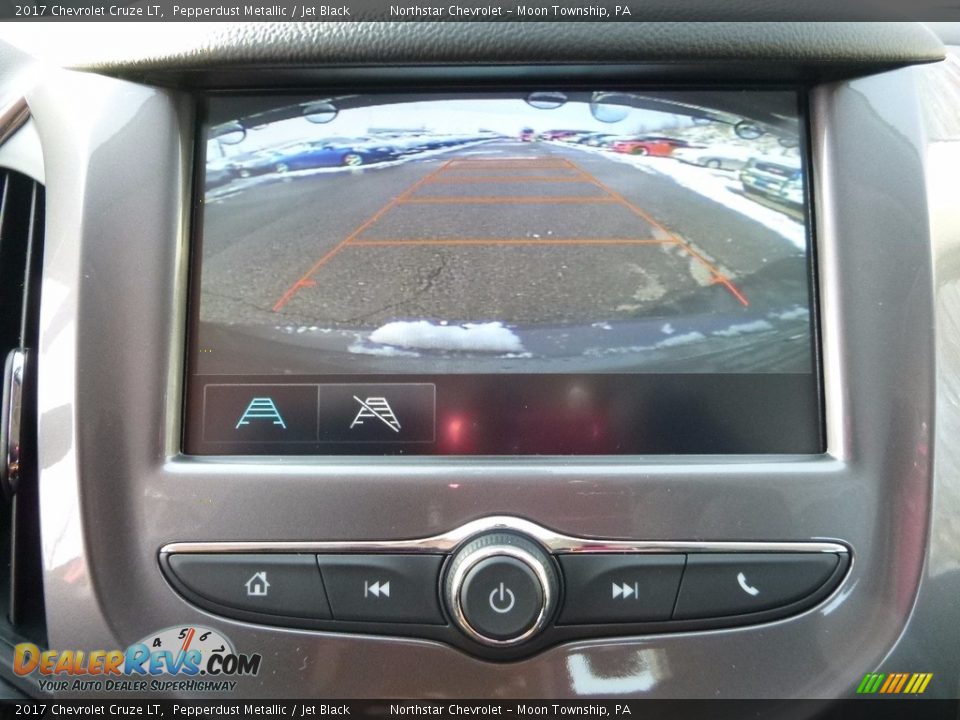 2017 Chevrolet Cruze LT Pepperdust Metallic / Jet Black Photo #16