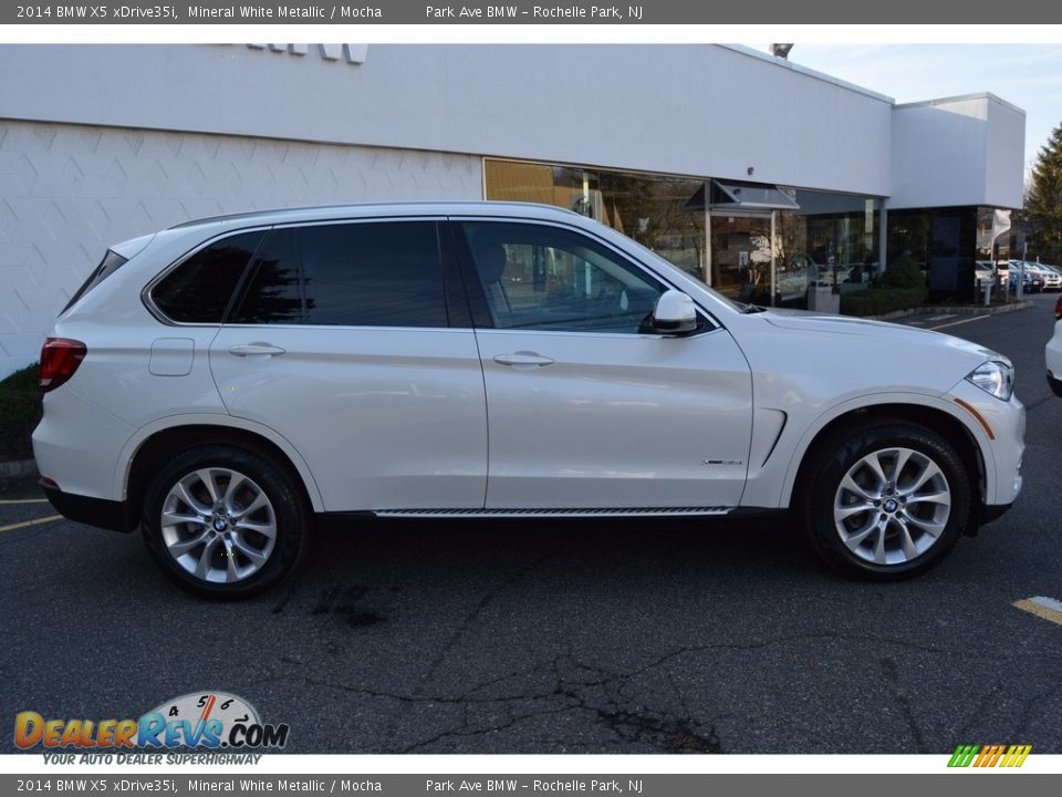 2014 BMW X5 xDrive35i Mineral White Metallic / Mocha Photo #2