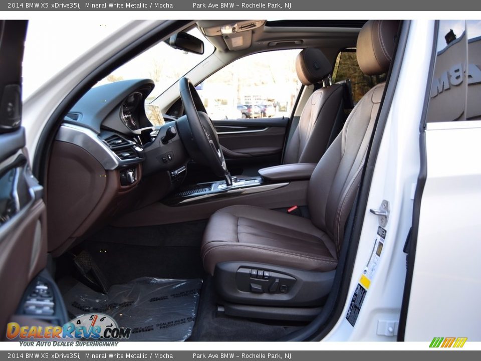 2014 BMW X5 xDrive35i Mineral White Metallic / Mocha Photo #11