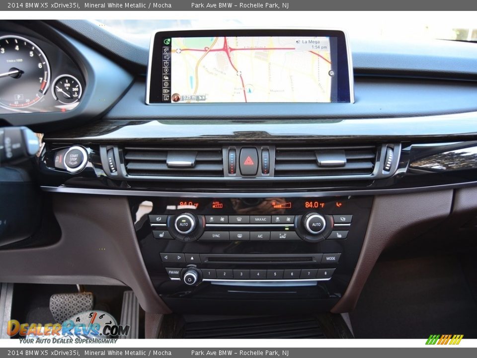 2014 BMW X5 xDrive35i Mineral White Metallic / Mocha Photo #16