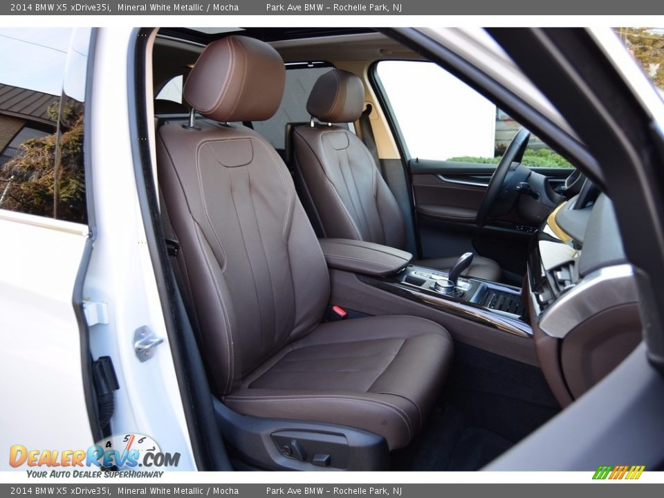 2014 BMW X5 xDrive35i Mineral White Metallic / Mocha Photo #32
