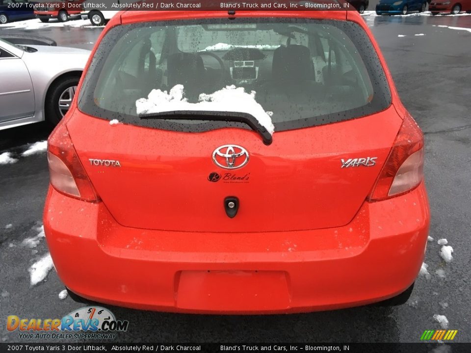 2007 Toyota Yaris 3 Door Liftback Absolutely Red / Dark Charcoal Photo #10