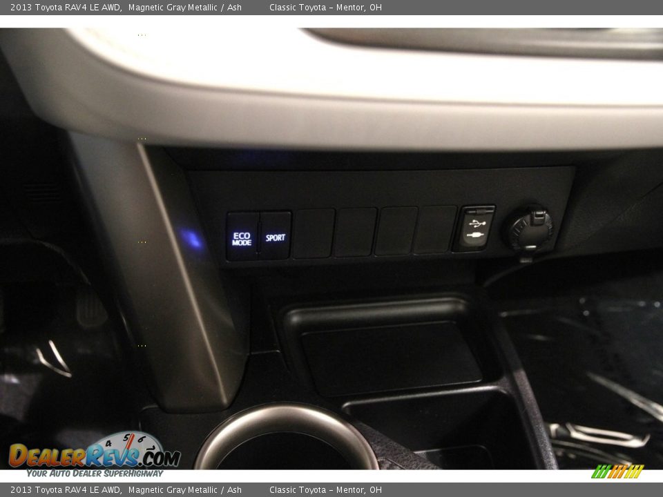2013 Toyota RAV4 LE AWD Magnetic Gray Metallic / Ash Photo #11