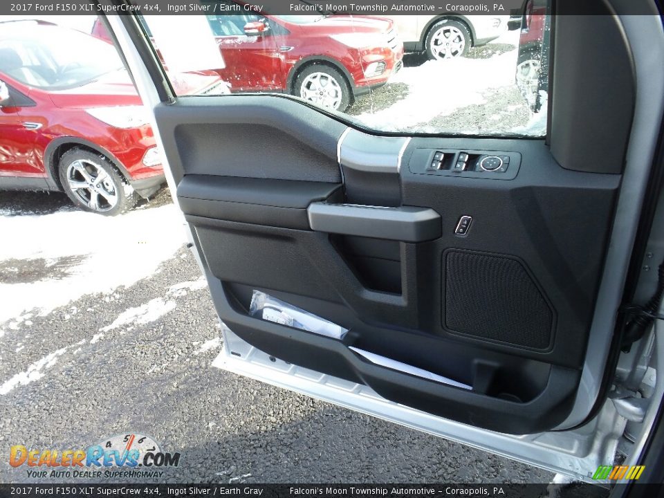 2017 Ford F150 XLT SuperCrew 4x4 Ingot Silver / Earth Gray Photo #11