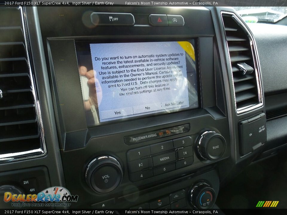 2017 Ford F150 XLT SuperCrew 4x4 Ingot Silver / Earth Gray Photo #12