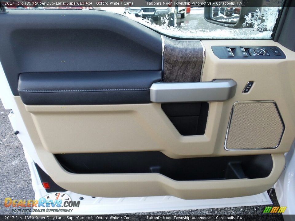 Door Panel of 2017 Ford F350 Super Duty Lariat SuperCab 4x4 Photo #14