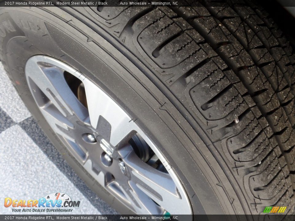 2017 Honda Ridgeline RTL Modern Steel Metallic / Black Photo #8