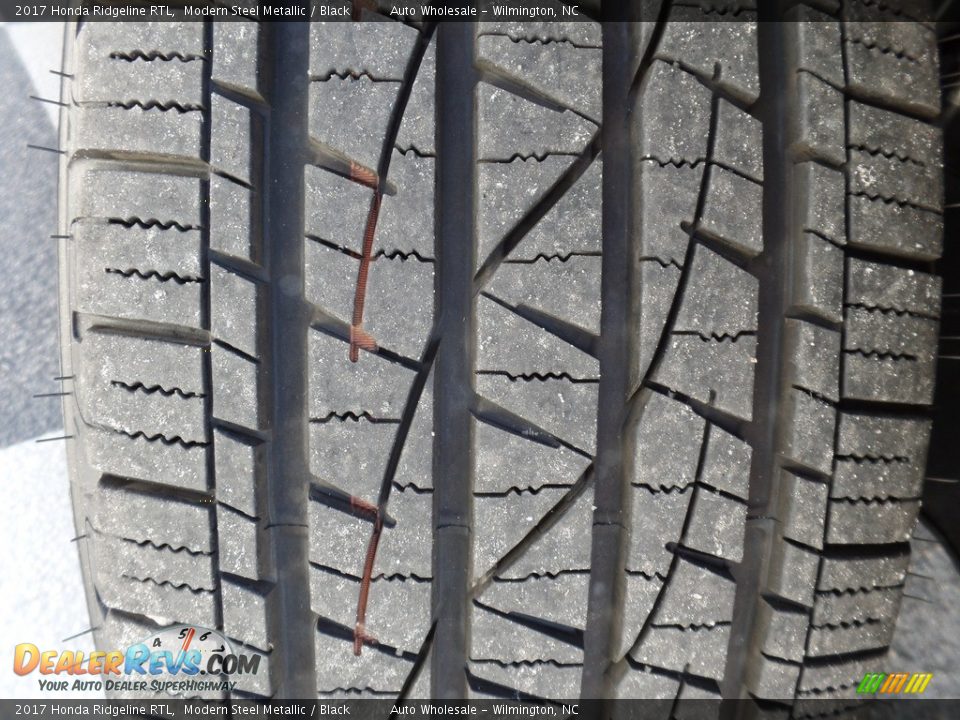 2017 Honda Ridgeline RTL Modern Steel Metallic / Black Photo #10