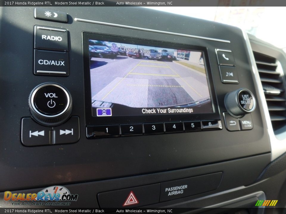 2017 Honda Ridgeline RTL Modern Steel Metallic / Black Photo #18