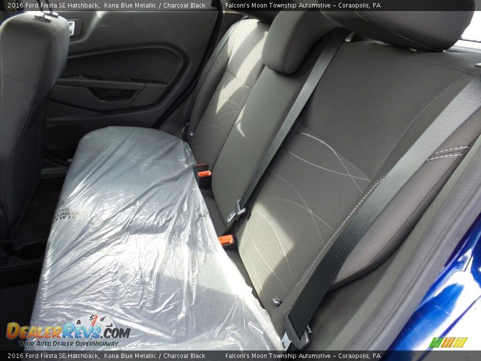 2016 Ford Fiesta SE Hatchback Kona Blue Metallic / Charcoal Black Photo #7