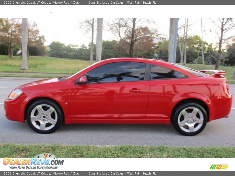 2009 Chevrolet Cobalt LT Coupe Victory Red / Gray Photo #2