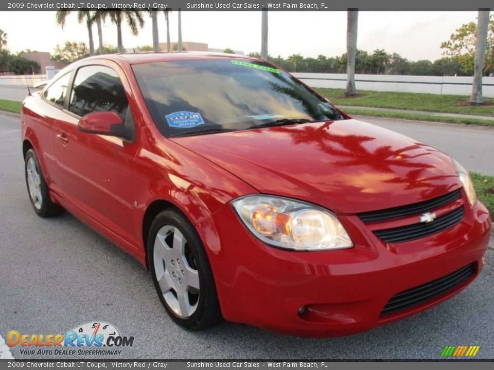 2009 Chevrolet Cobalt LT Coupe Victory Red / Gray Photo #7