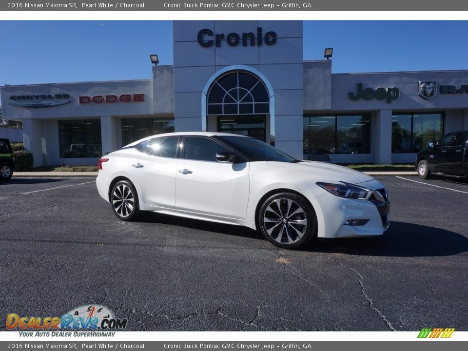 2016 Nissan Maxima SR Pearl White / Charcoal Photo #1