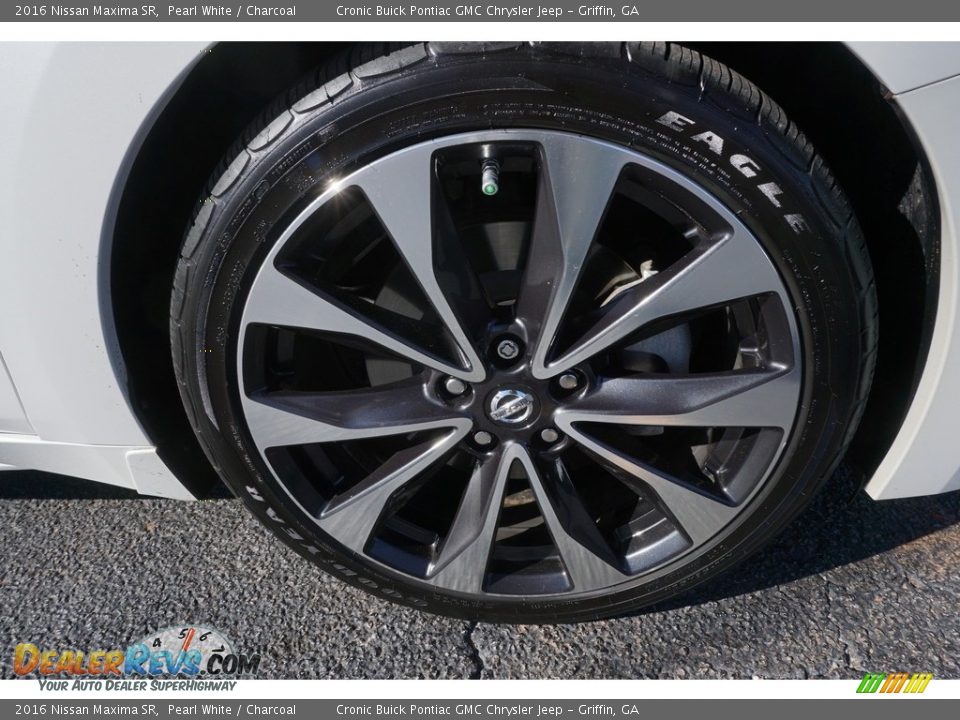 2016 Nissan Maxima SR Pearl White / Charcoal Photo #21