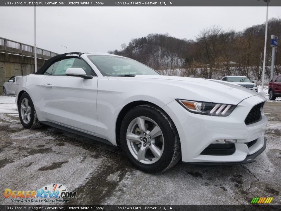 2017 Ford Mustang V6 Convertible Oxford White / Ebony Photo #9