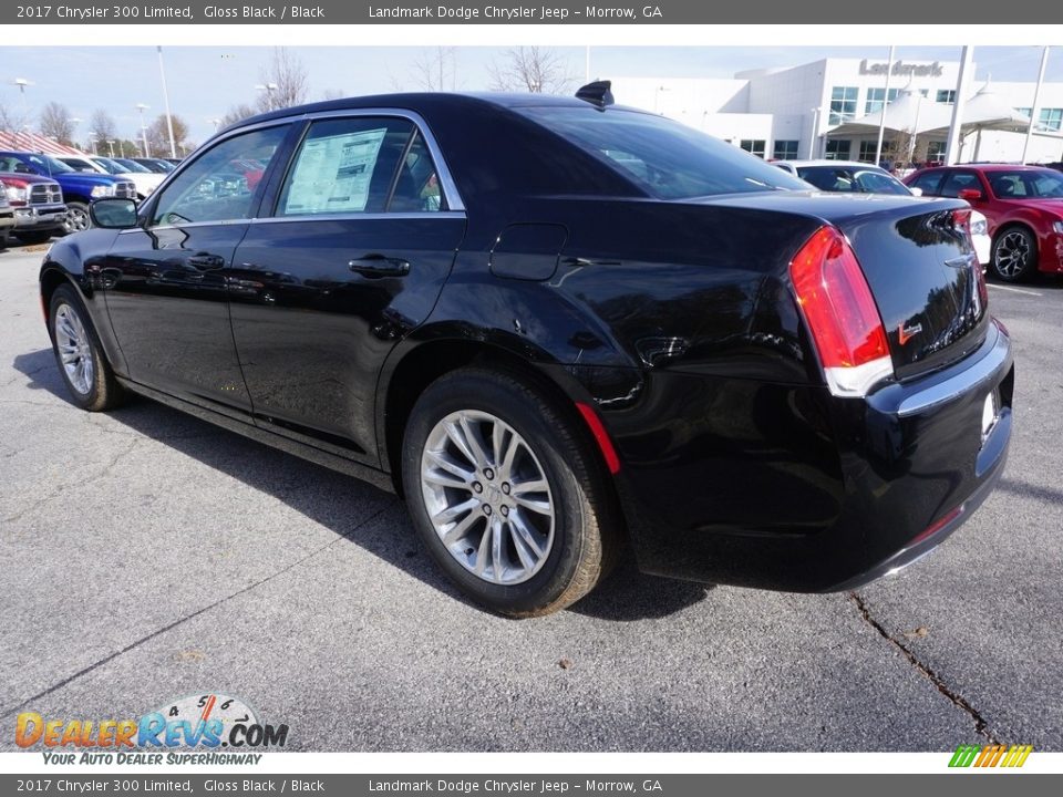 2017 Chrysler 300 Limited Gloss Black / Black Photo #2