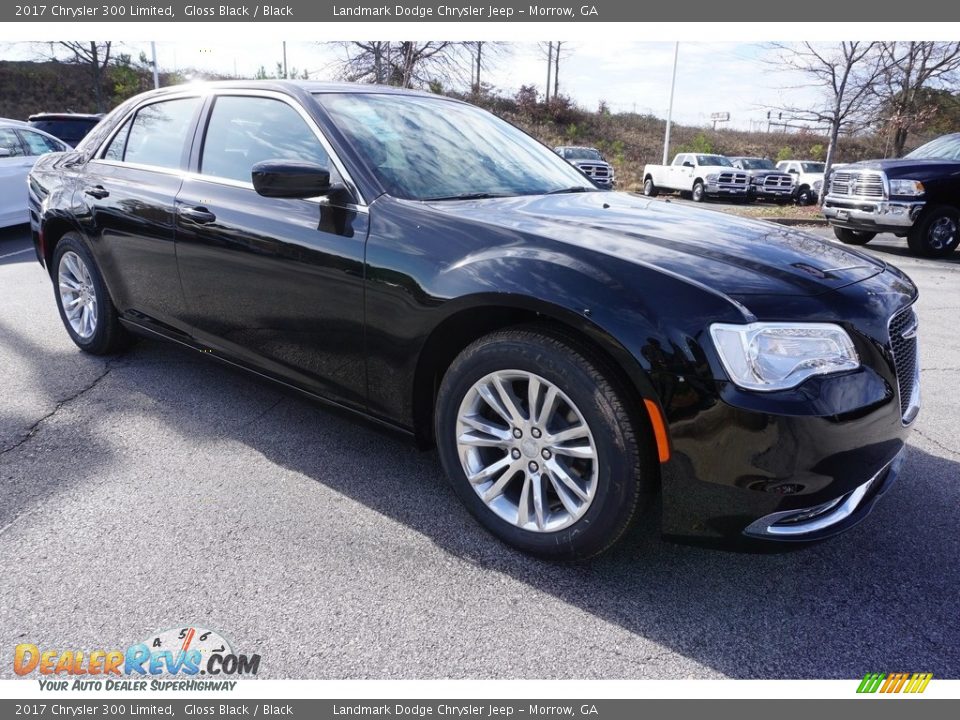 2017 Chrysler 300 Limited Gloss Black / Black Photo #4