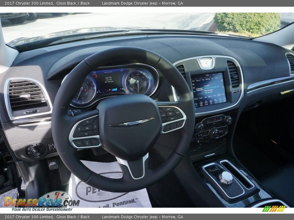 2017 Chrysler 300 Limited Gloss Black / Black Photo #7