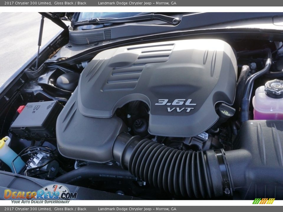 2017 Chrysler 300 Limited Gloss Black / Black Photo #9
