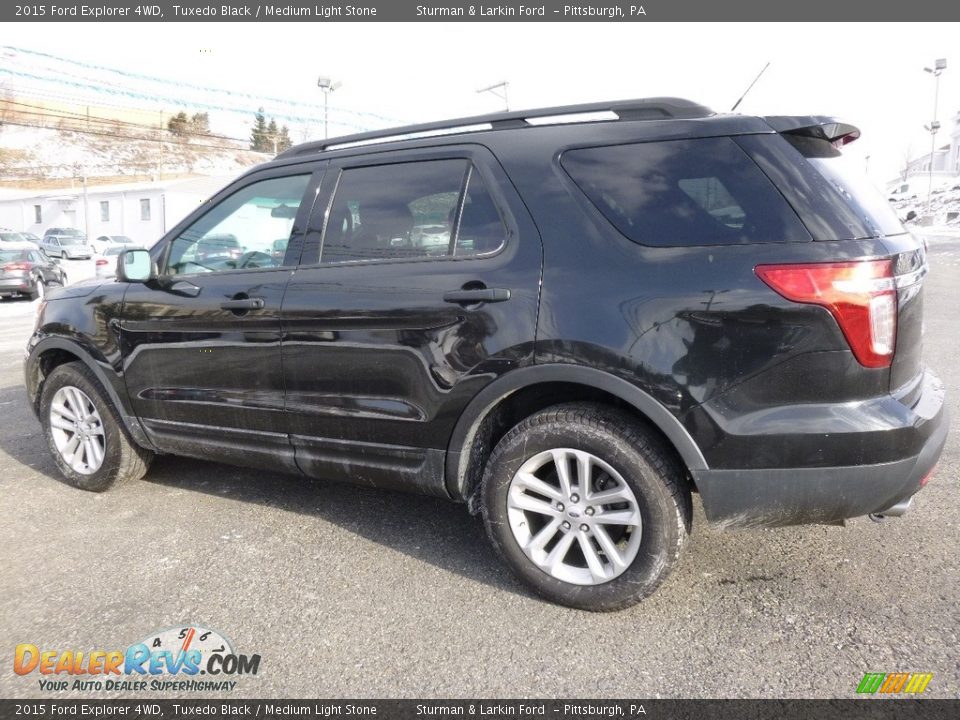 2015 Ford Explorer 4WD Tuxedo Black / Medium Light Stone Photo #4