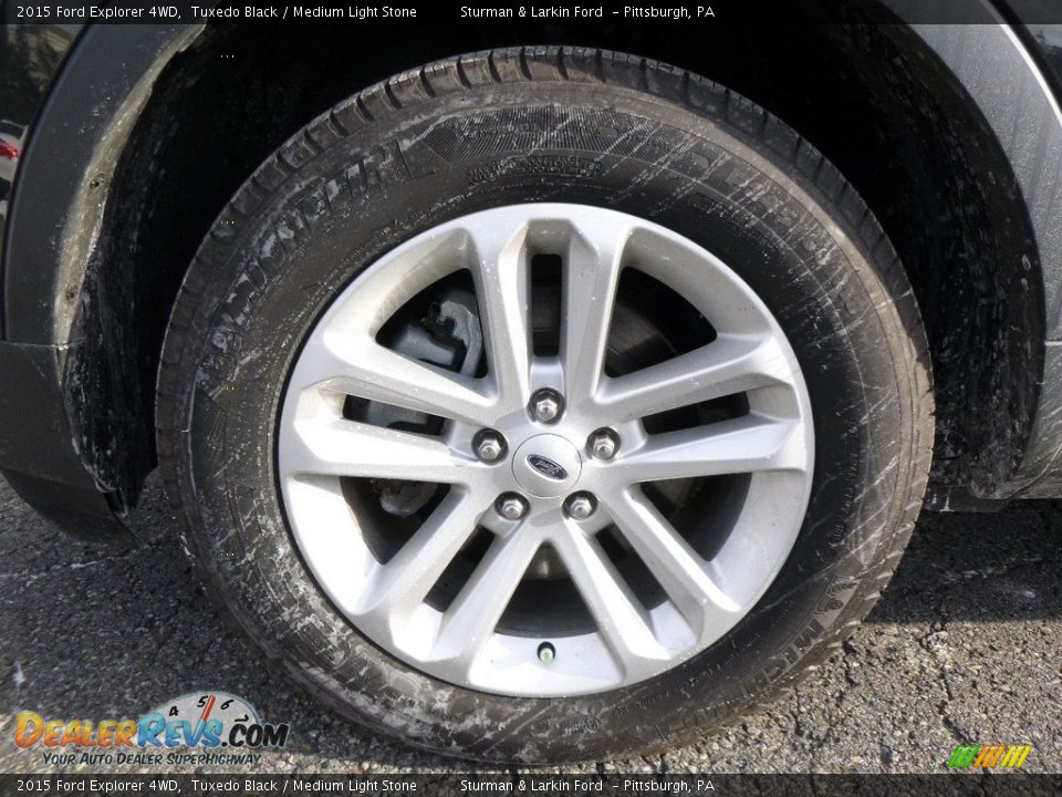 2015 Ford Explorer 4WD Tuxedo Black / Medium Light Stone Photo #6