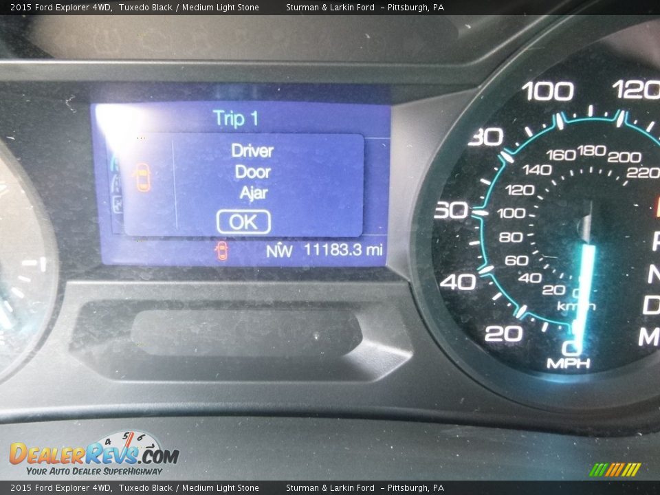 2015 Ford Explorer 4WD Tuxedo Black / Medium Light Stone Photo #15