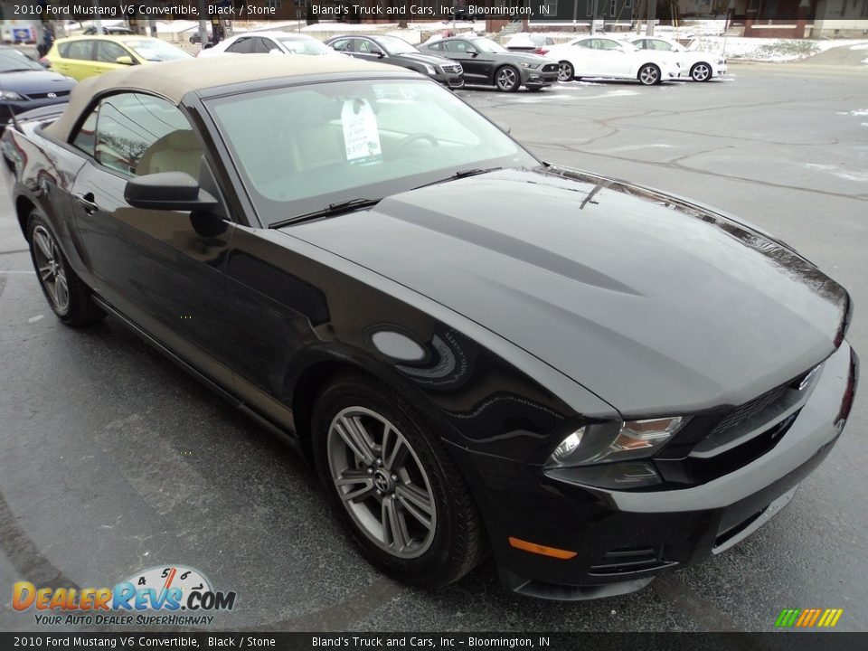 Front 3/4 View of 2010 Ford Mustang V6 Convertible Photo #5