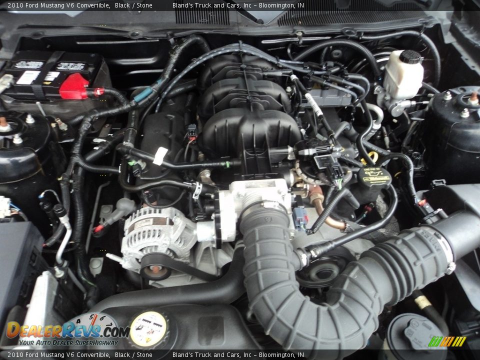 2010 Ford Mustang V6 Convertible Black / Stone Photo #28