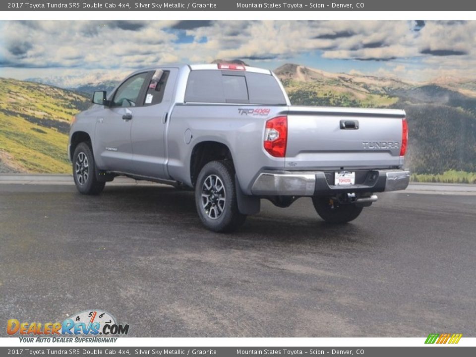 2017 Toyota Tundra SR5 Double Cab 4x4 Silver Sky Metallic / Graphite Photo #3