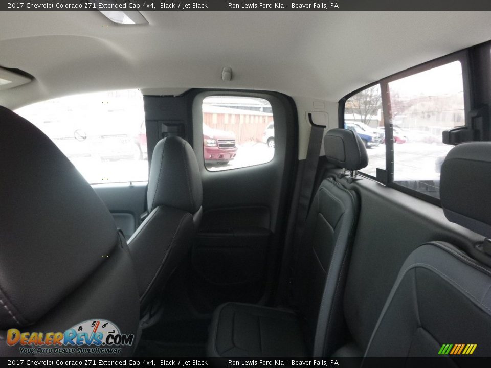 2017 Chevrolet Colorado Z71 Extended Cab 4x4 Black / Jet Black Photo #11