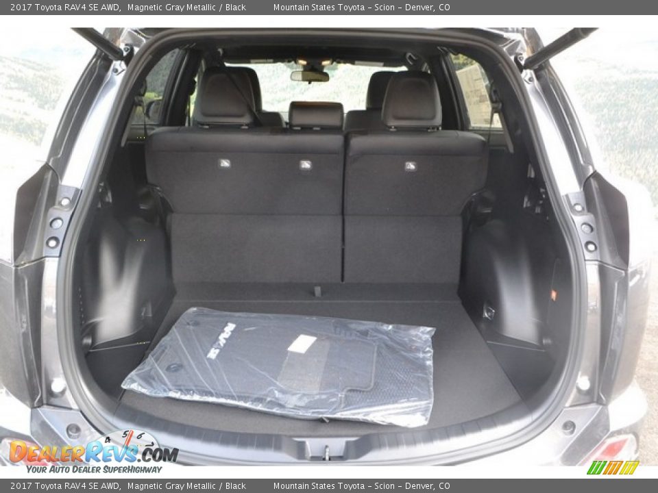 2017 Toyota RAV4 SE AWD Magnetic Gray Metallic / Black Photo #8