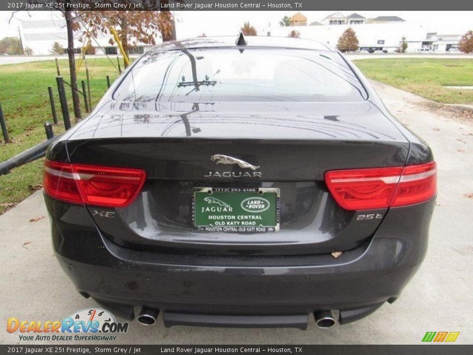 2017 Jaguar XE 25t Prestige Storm Grey / Jet Photo #5