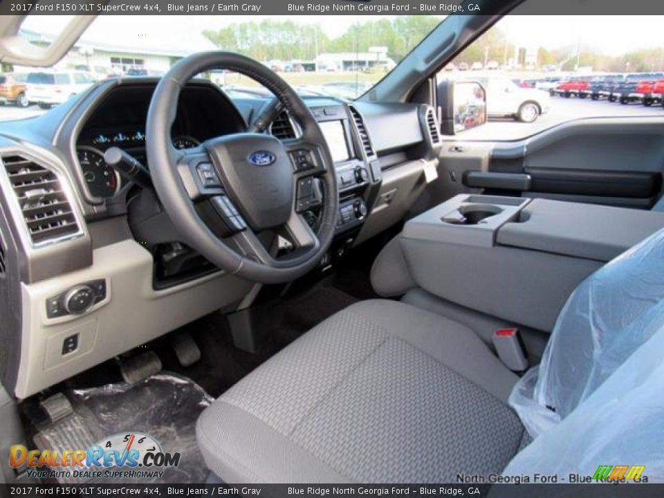 2017 Ford F150 XLT SuperCrew 4x4 Blue Jeans / Earth Gray Photo #30
