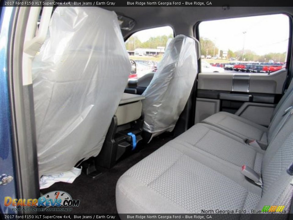 2017 Ford F150 XLT SuperCrew 4x4 Blue Jeans / Earth Gray Photo #32