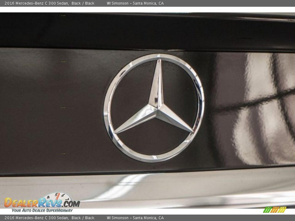 2016 Mercedes-Benz C 300 Sedan Black / Black Photo #29