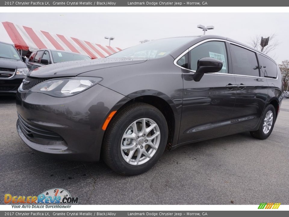 2017 Chrysler Pacifica LX Granite Crystal Metallic / Black/Alloy Photo #1