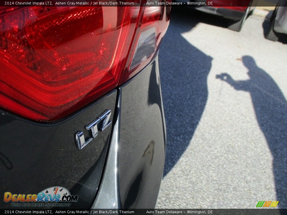 2014 Chevrolet Impala LTZ Ashen Gray Metallic / Jet Black/Dark Titanium Photo #30