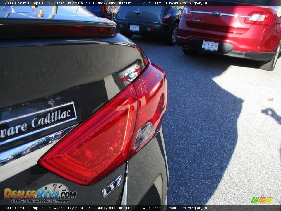 2014 Chevrolet Impala LTZ Ashen Gray Metallic / Jet Black/Dark Titanium Photo #32