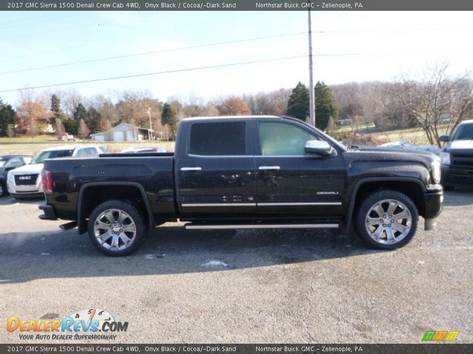 2017 GMC Sierra 1500 Denali Crew Cab 4WD Onyx Black / Cocoa/­Dark Sand Photo #7